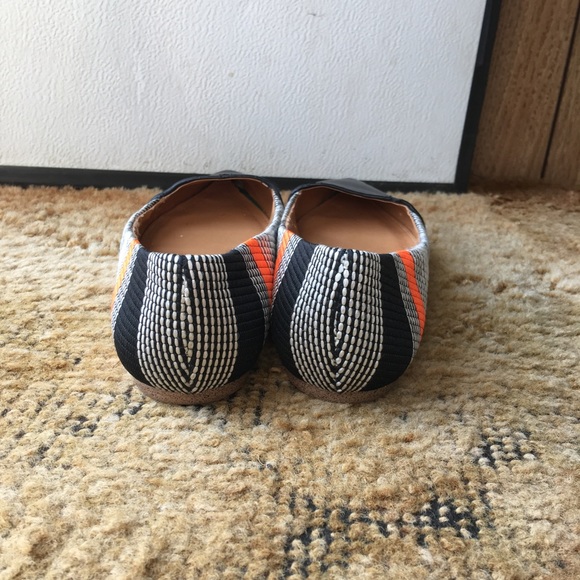 EUC Women’s beautiful J. Crew flats - Picture 13 of 15